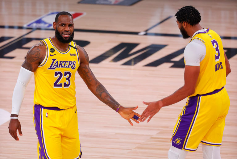 Anthony Davis e LeBron James