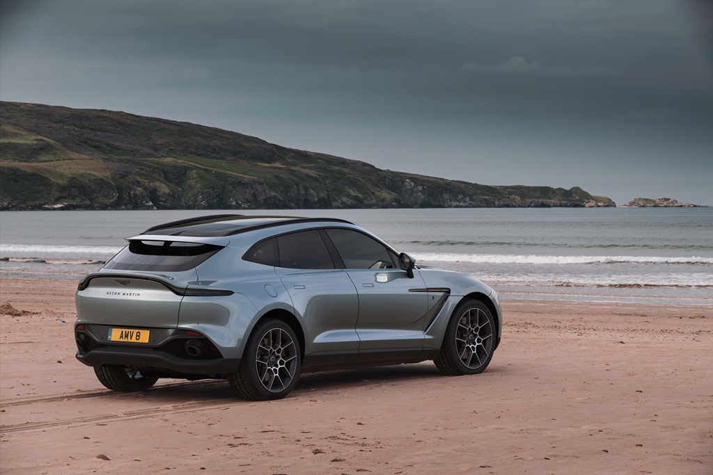 Q by Aston Martin DBX Bowmore Edition