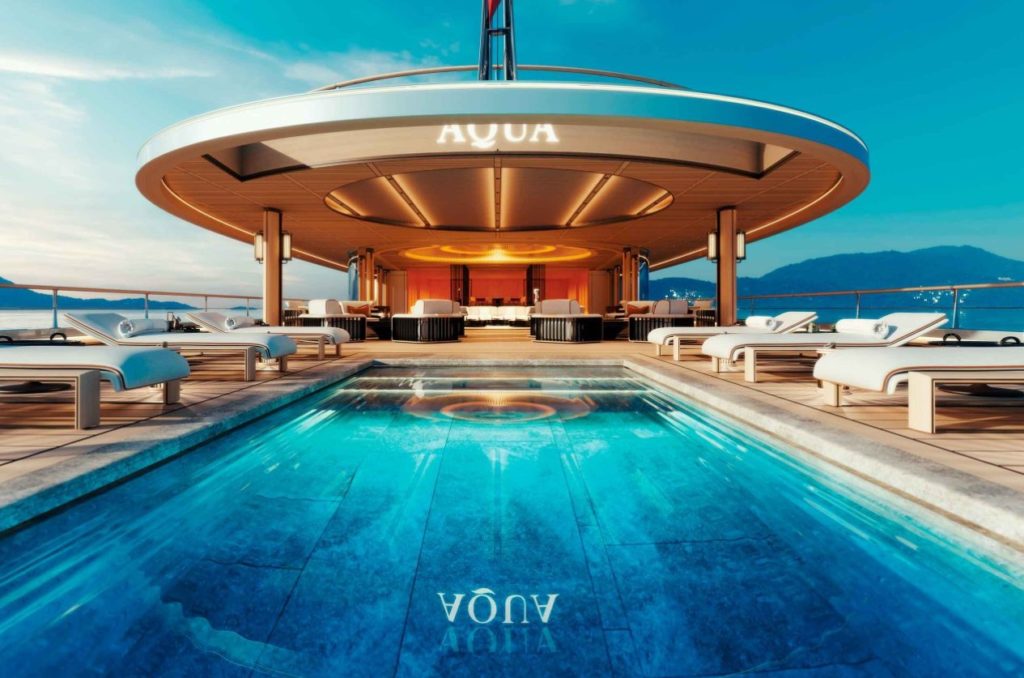Yacht Aqua