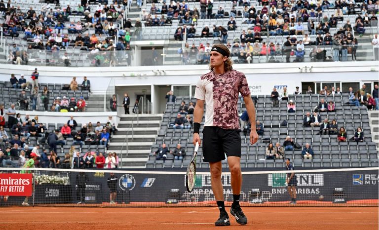 Tsitsipas