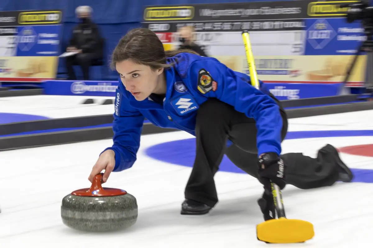 Capolavoro Dell Italia Femminile Agli Europei Di Curling Dominio