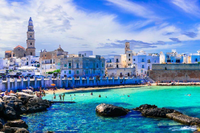Turismo, Bari e Monopoli tra le dieci mete preferite. Vieste regina per gradimento