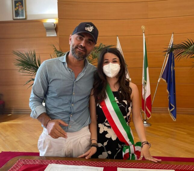 La conquista di Eddy, arrivato a Bari con la Vlora: “Sono finalmente cittadino italiano”