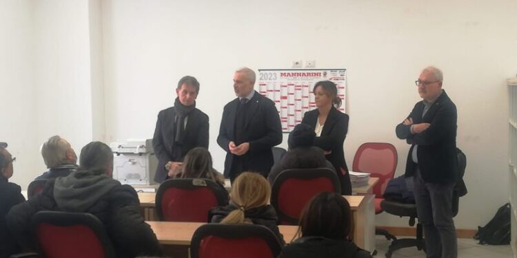 27 01 23 Puc Sottoscritta L’intesa Tra Comune E Amiu Per L’impiego Di 30 Percettori Del Reddito Di Cittadinanza