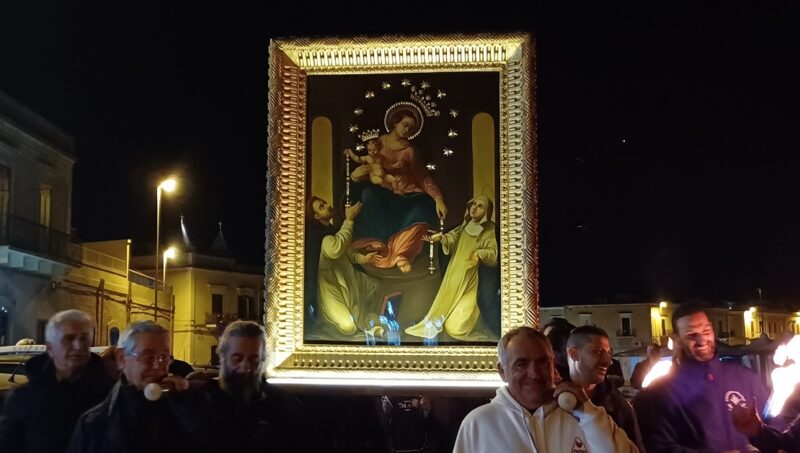 Il quadro della Madonna di Pompei a Santo Spirito