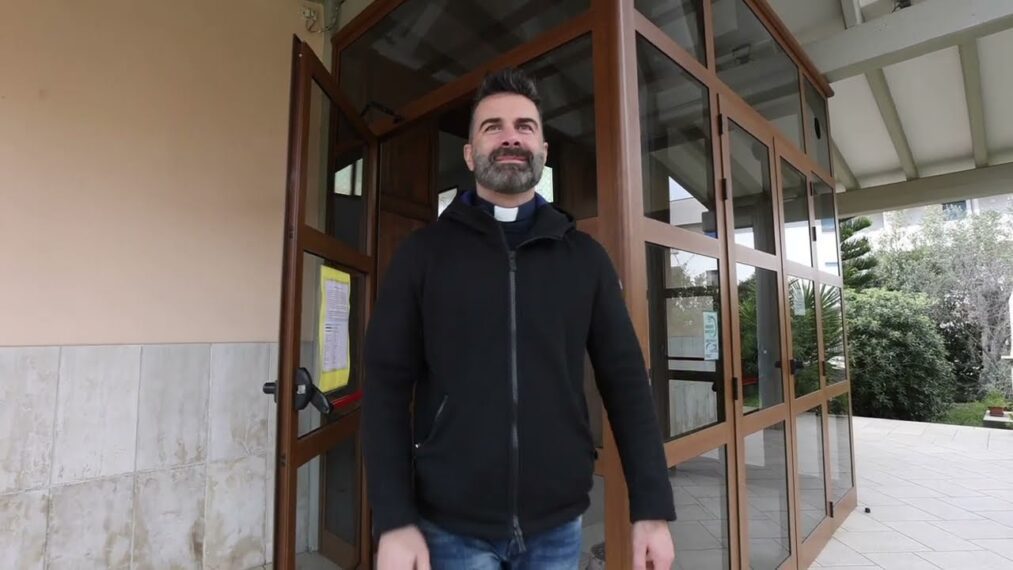 Puglia, Nasce Un Fumetto Sul ‘prete Influencer’ Da Un Milione Di Follower