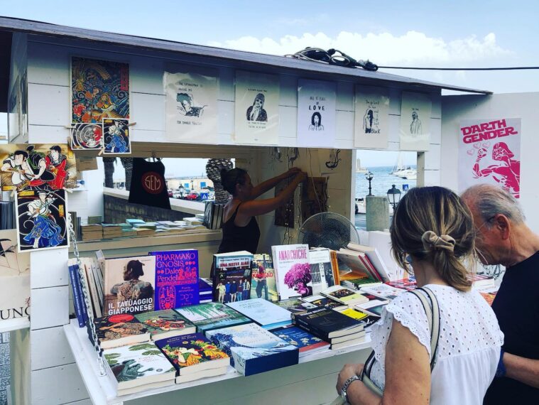 Lungomare Dei Libri
