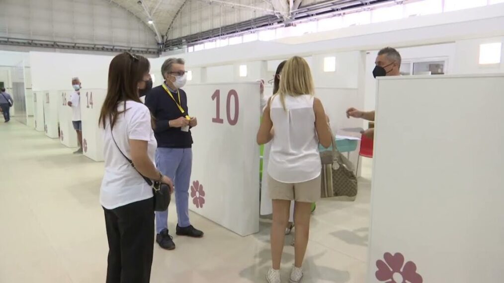 Puglia, Crescono I Caso Covid: Si Prepara La Campagna Vaccinale Per L’autunno. Verso Lo Stop Ai Tamponi Agli Asintomatici