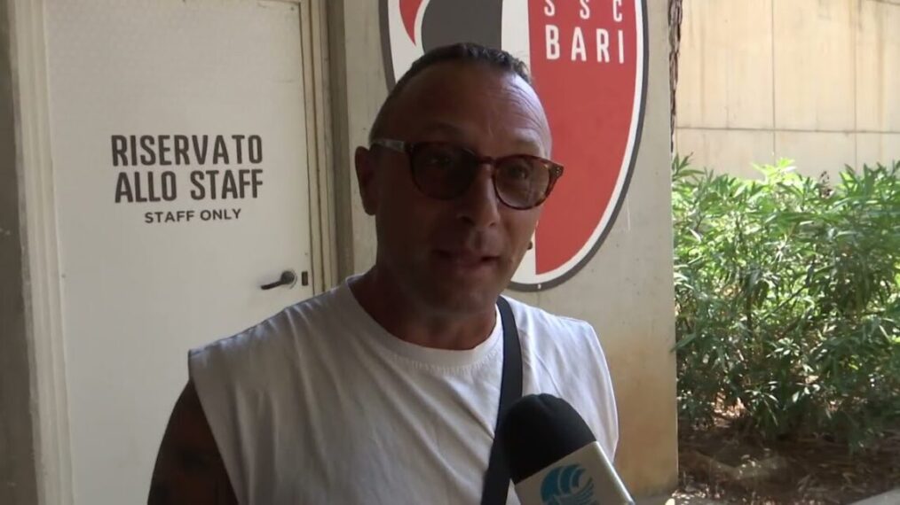 Ssc Bari, Tutto Pronto Per L’esordio In Campionato. I Tifosi Allo Stadio: “fiducia In Questa Squadra” – Video