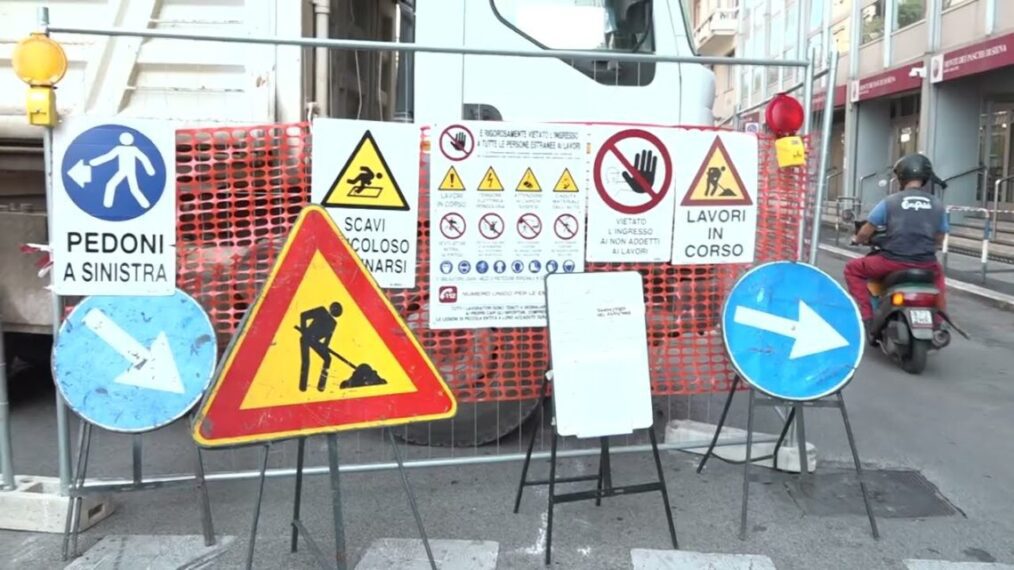 A Bari Sempre Più Cantieri: Scavi Per Gas, Acqua E Luce. E Aumenta Il Traffico Nel Murattiano