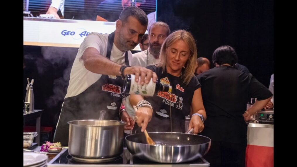 Sindaci Ai Fornelli, Vincono Decaro E Bruno: Il Loro Piatto A Base Di Ostriche E ‘nduja è Un Successo – Video E Foto
