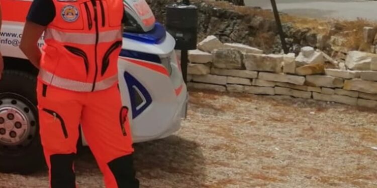 118 Auto Contro Muro