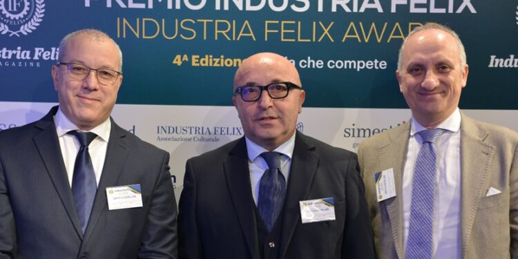 Da Sin. Giuseppe Savino Dir. Art. Delle Grotte, Domi Ciliberti Sindaco Di Castellana Grotte, Serafino Ostuni Vicepresidente Grotte Di Castellana Srl