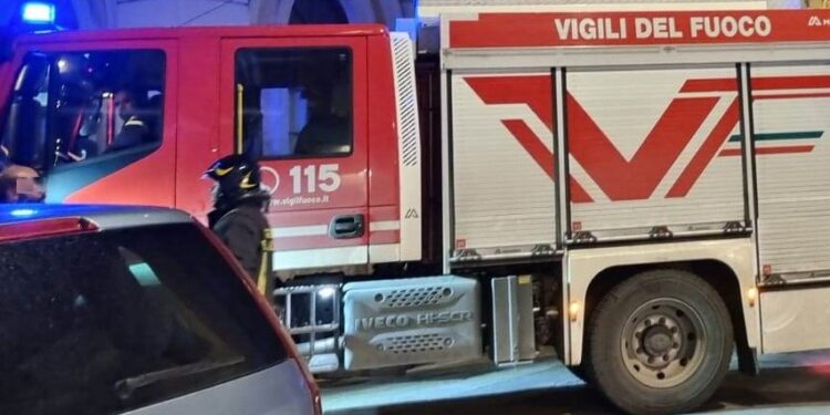 Vigili Del Fuoco Notte
