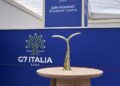 Natuzzi X G7 Lampada Germoglio