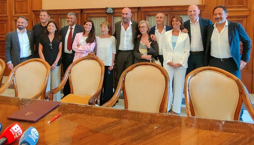 Giunta Leccese