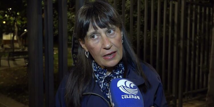 Bari, Giardino Mimmo Bucci. L’ultimatum Di Mamma Franca: “rispettare Il Divieto Ai Cani O Tolgo La Targa” – Video