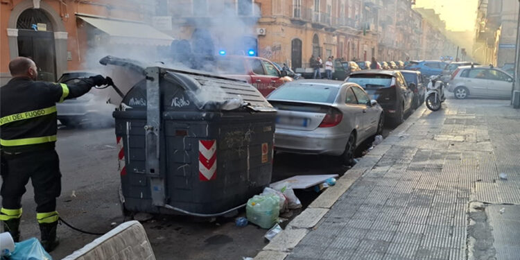 Cassonetto A Fuoco