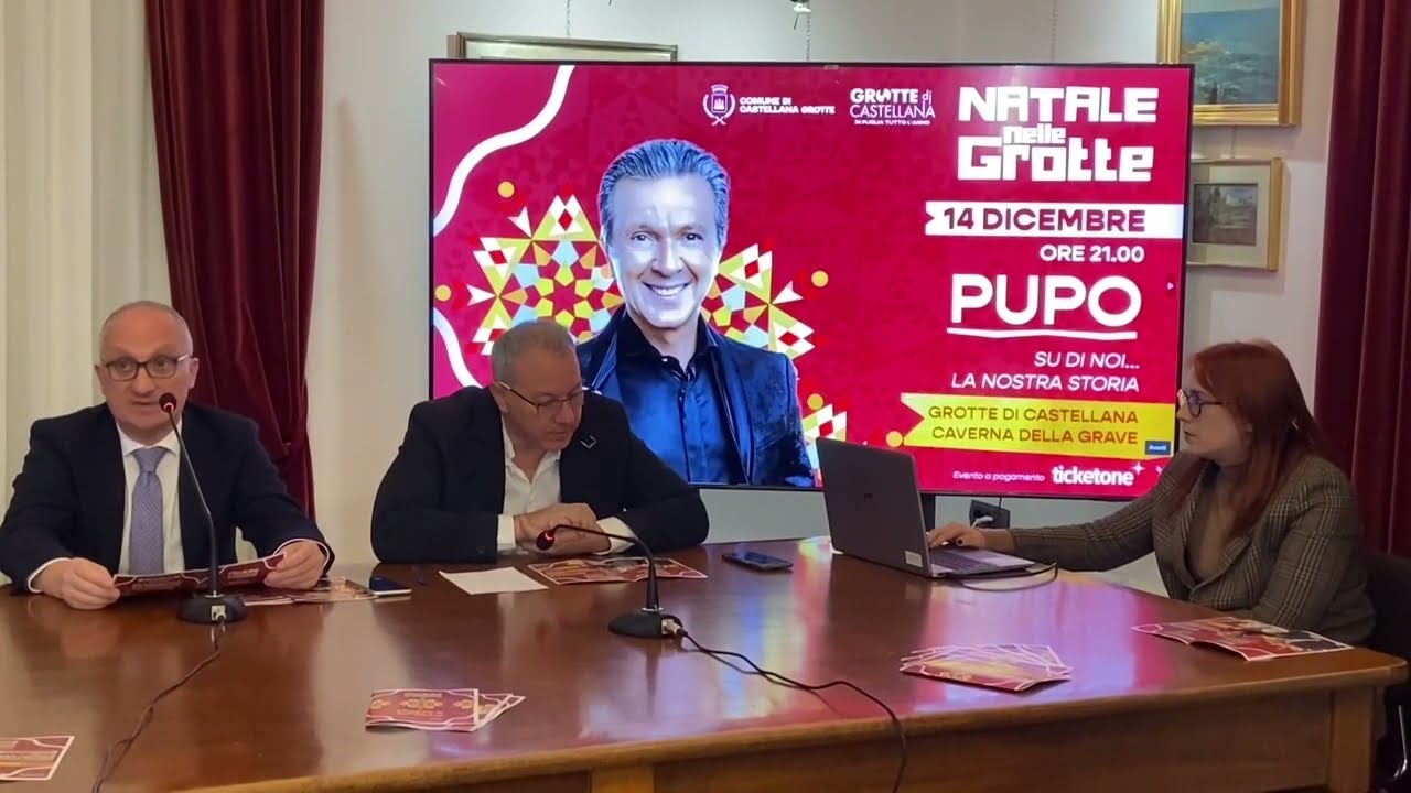 Vicoli illuminati coi versi di Rodari e 4 concerti nelle Grotte, Castellana presenta oltre 30 eventi natalizi – IL VIDEO