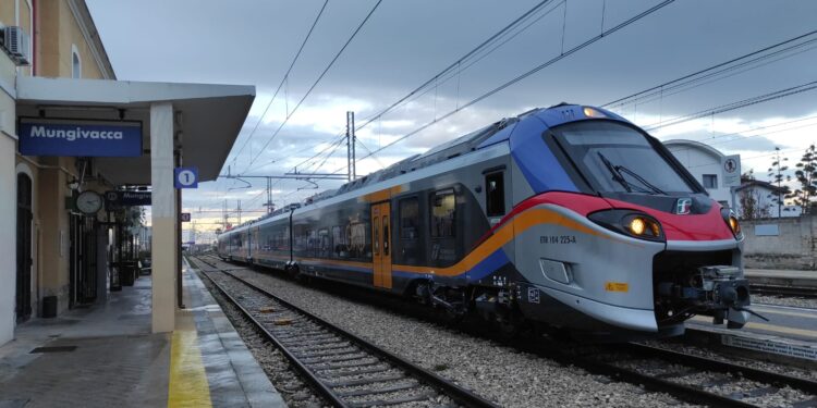 Nuovo Treno Elettrico Fse