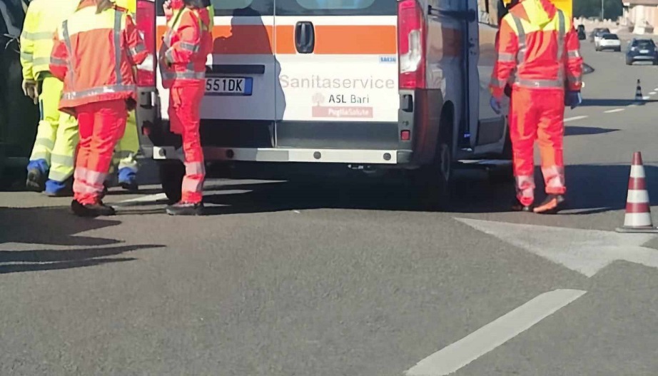 Ambulanza Incidente Statale Giorno