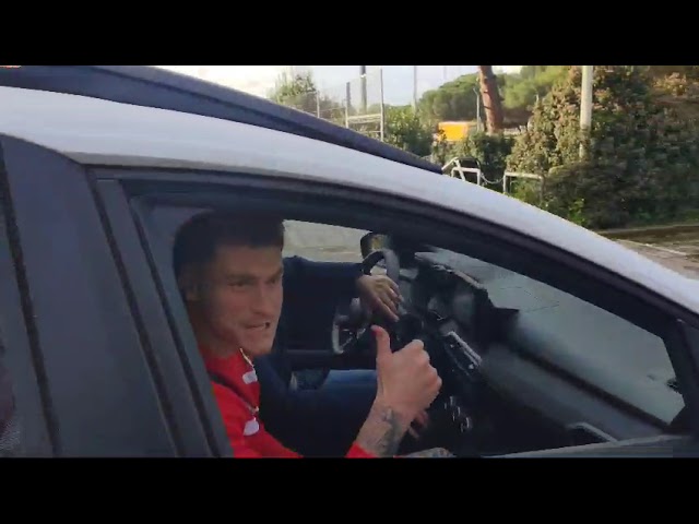 Ssc Bari, Ecco Bonfanti: L’attaccante è Arrivato In Città: Le Prime Immagini In Biancorosso – Video